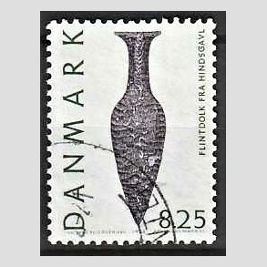 FRIMRKER DANMARK | 1992 - AFA 1010 - Nationalmuseets samlinger - 8,25 Kr. grn/sort - God/Bedre gennemsnitskvalitet - Stemplet
