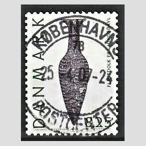 FRIM�RKER DANMARK | 1992 - AFA 1010 - Nationalmuseets samlinger - 8,25 Kr. gr�n/sort - Lux Stemplet
