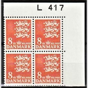 FRIMRKER DANMARK | 1979 - AFA 681 - Rigsvben 8 Kr. orange i 4-blok med marginal L417 - Postfrisk