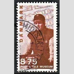 FRIMRKER DANMARK | 1998 - AFA 1179 - Post og Tele museet - 8,75 Kr. Nutidigt postbud - Pnt Stemplet