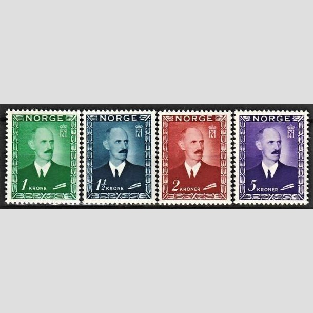 FRIMRKER NORGE | 1946 - AFA 329-32 - Kong Haakon VII - 1-5 kr. i komplet st - Postfrisk