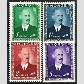 FRIMRKER NORGE | 1946 - AFA 329-32 - Kong Haakon VII - 1-5 kr. i komplet st - Postfrisk