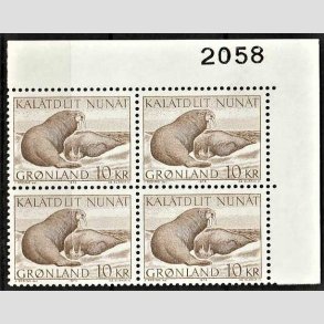 FRIM�RKER GR�NLAND | 1973 - AFA 83 - Hvalrosser - 10 kr. brun i 4-blok med hj�rne marginalnummer - Postfrisk