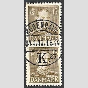 FRIMRKER DANMARK | 1946 - AFA 296 - Chr. X 45 re oliven i lodret par - Lux Stemplet 