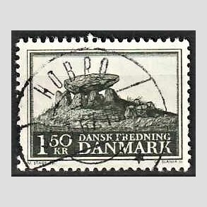 FRIM�RKER DANMARK | 1966 - AFA 451 - Fredningsserie Jydsk k�mpeh�j - 1,50 Kr. sortgr�n - Pragt Stemplet Hobro
