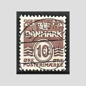 FRIM�RKER DANMARK | 1937 - AFA 235 - B�lgelinie 10 �re brun - Pragt Stemplet Sk�lsk�r