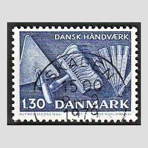 FRIM�RKER DANMARK | 1977 - AFA 643 - Dansk h�ndv�rk - 1,30 Kr. bl� - Pragt Stemplet Skagen