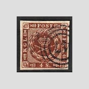 FRIMRKER DANMARK | 1858-62 - AFA 7 - 4 Skilling brun - Stemplet (Pne brede rande)