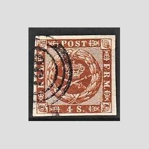 FRIMRKER DANMARK | 1858-62 - AFA 7 - 4 Skilling brun - Stemplet (Pne brede rande)