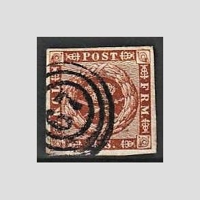 FRIMRKER DANMARK | 1858-62 - AFA 7 - 4 Skilling brun - Stemplet (Pne brede rande)