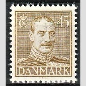 FRIMRKER DANMARK | 1946 - AFA 296 - Chr. X, Ny tegning - 45 re oliven - Postfrisk