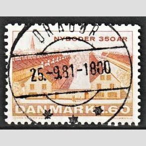 FRIM�RKER DANMARK | 1981 - AFA 726 - Nyboder 350 �r - 1,60 Kr. flerfarvet - Pragt Stemplet Drag�r
