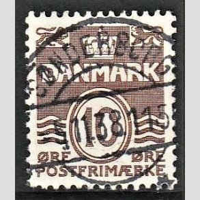 FRIM�RKER DANMARK | 1937 - AFA 235 - B�lgelinie 10 �re brun - Pragt Stemplet S�nderborg