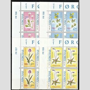 FRIM�RKER F�R�ERNE | 1988 | AFA 156-59 | F�r�ske blomster - 2,70 - 9,00 kr. i komplet s�t marginal 4-blokke - Postfrisk