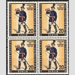 FRIM�RKER VESTBERLIN: 1957 | AFA 166 | Frim�rkets dag. - 20 pf. sort/gul/r�d i 4-blok - Postfrisk