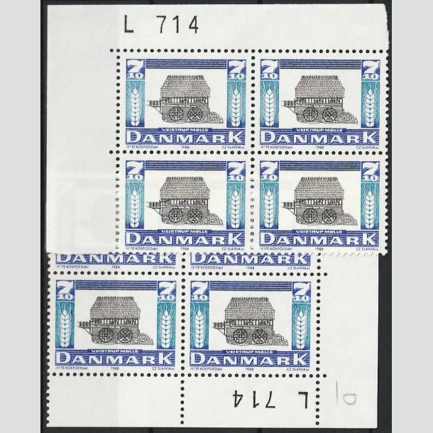 FRIMRKER DANMARK | 1988 - AFA 920 - Gamle mller - 7,10 Kr. mrkbl/bl/sort i vre+nedre 4-blok med marginal L714 - Postfrisk