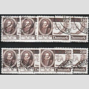 FRIMRKER DANMARK | 1988 - AFA 905 - Naturforskeren Ole Worm  - 7,10 Kr. brun x 8 stk. - Pnt hjrnestemplet