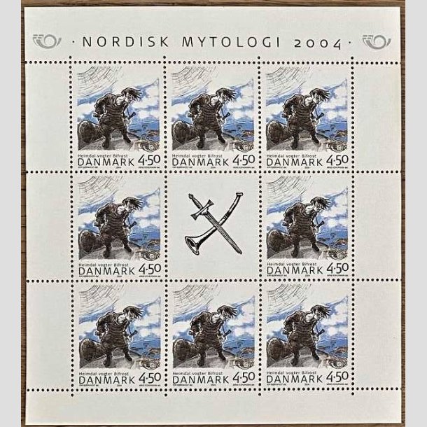 FRIMRKER DANMARK | 2004 - AFA 1384 (SMARK NR. 16) - Nordisk Mytologi - 4,50 kr. flerfarvet x 8 + vignet - Postfrisk