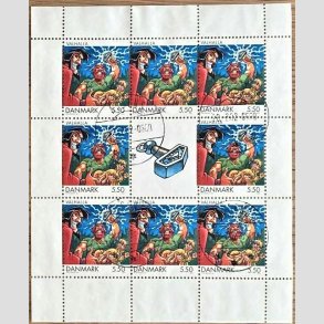 FRIM�RKER DANMARK | 2002 - AFA 1308 (SM�ARK NR. 4) - Tegneserier og tegnefilm - 5,50 kr. x 8 samt vignet - Lux stemplet Assens